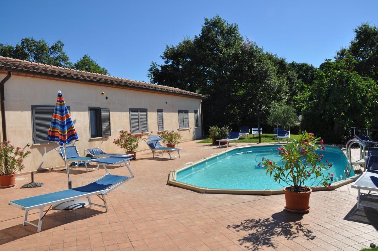 Agriturismo La Meria Semproniano Luaran gambar